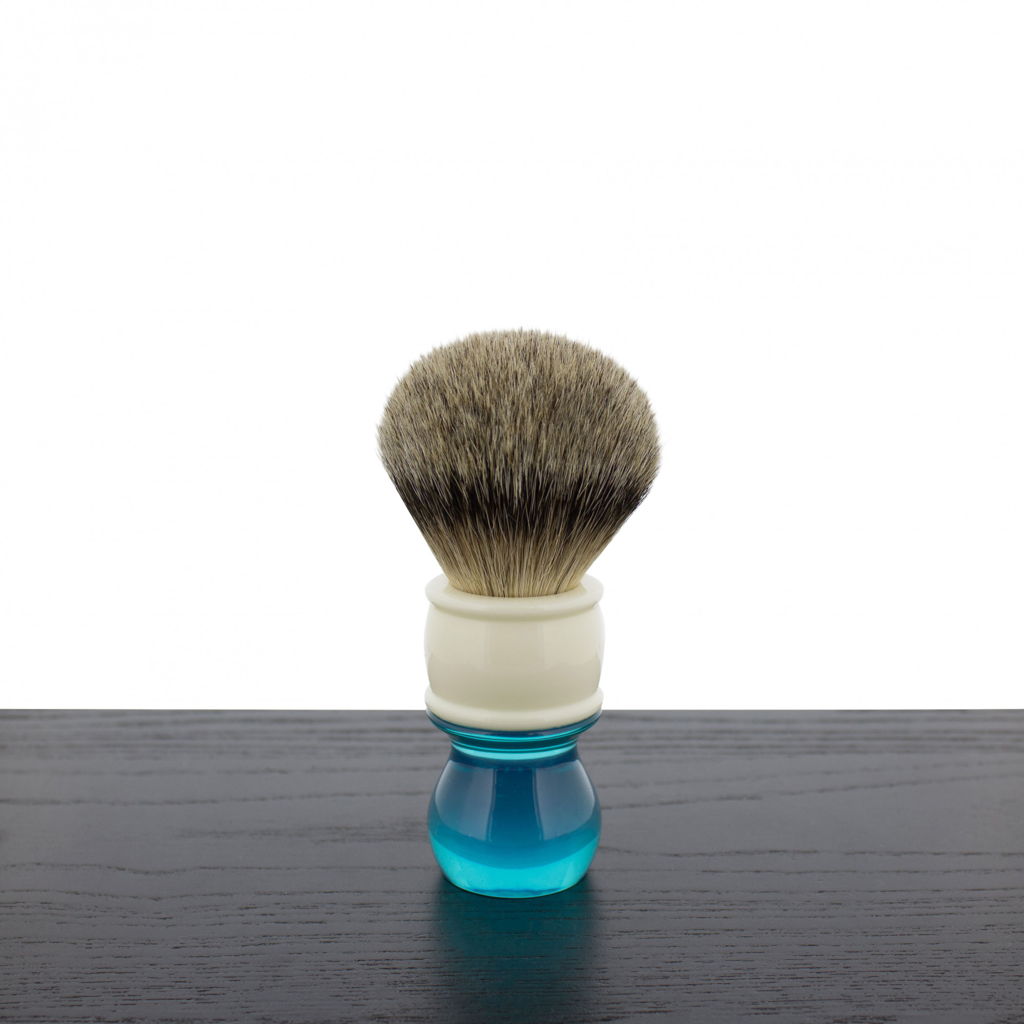 Yaqi R1818 Aqua Highmountain Silvertip Badger Shaving Brush - West